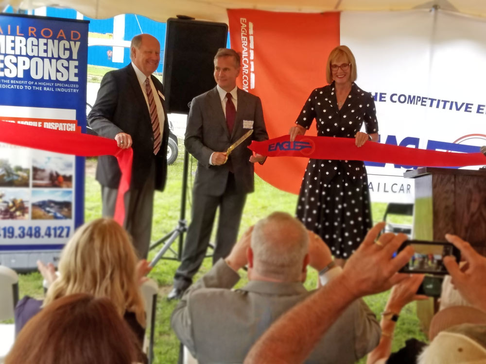 Washington Indiana Mayor Joe Wellman, Eagle RailCar President/owner, Marc Walraven, Indiana Lieutenant Governor Suzanne Crouch